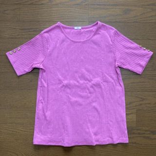 ジーユー(GU)の新品　トップス2枚　140 GU   (Tシャツ/カットソー)