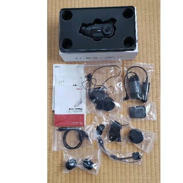 メール便に限り送料無料!! 国内正規品 SENA セナ 10C PRO アクション