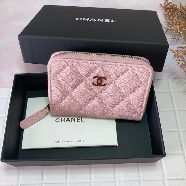 CHANEL(シャネル)の新品　CHANEL  ラウンドファスナー　カードコインケース　値下げ！　ピンク レディースのファッション小物(コインケース)の商品写真