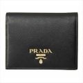 プラダ PRADA 折財布 1MV204 NERO SAFFIANO META…