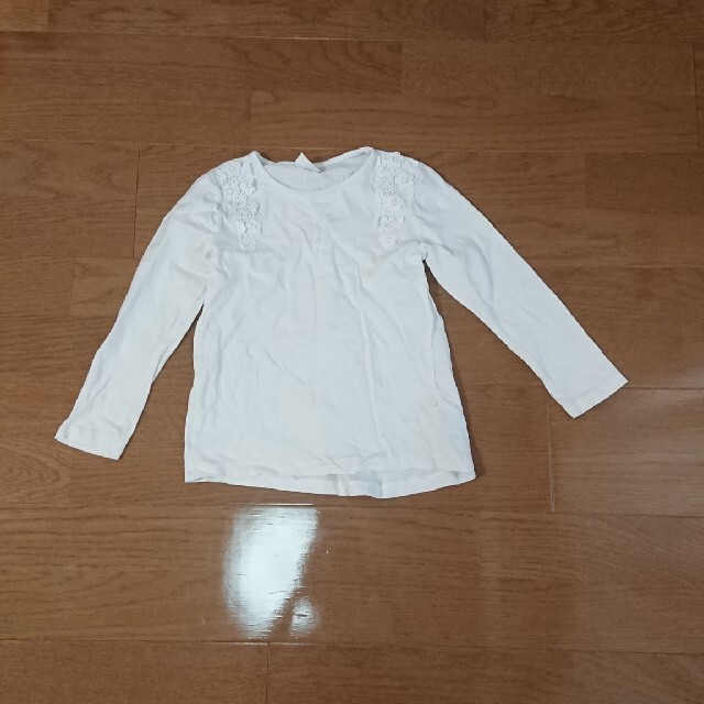 ZARA KIDS(ザラキッズ)の白ロンT キッズ/ベビー/マタニティのキッズ服女の子用(90cm~)(Tシャツ/カットソー)の商品写真