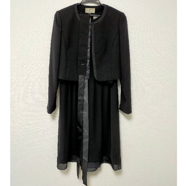 礼服　9号　ワンピース　ジャケット　東京ソワール　レディース　一式　セット レディースのフォーマル/ドレス(礼服/喪服)の商品写真
