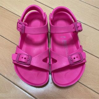 ビルケンシュトック(BIRKENSTOCK)のビルケンシュトック キッズ サンダル　17.0 ピンク(サンダル)