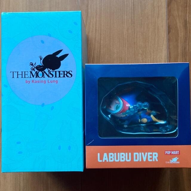 LABUBU DIVER & ZIMOMO REVERSE Titan Six