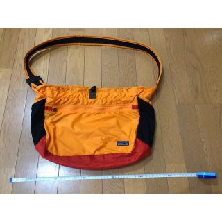 patagonia(ショルダーバッグ ・ ブラック/黒色系)のフリマ patagonia(ショルダーバッグ ・ ブラック/黒色系)のフリマ
