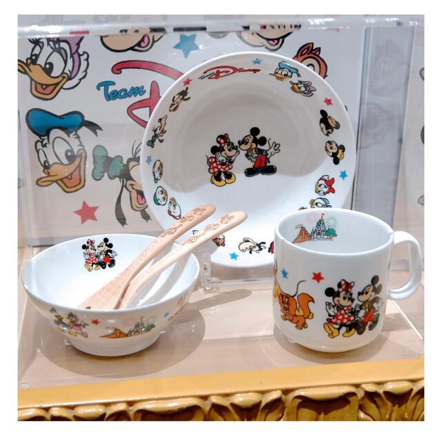 Disney(ディズニー)のベビー食器セット　東京ディズニーランド　チームディズニー インテリア/住まい/日用品のキッチン/食器(食器)の商品写真