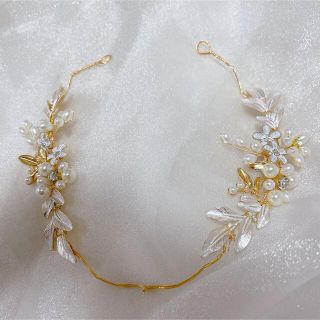 即購入OK★小枝　花　ブライダルヘアアクセサリー　ヘッドドレス　髪飾り(ヘッドドレス/ドレス)