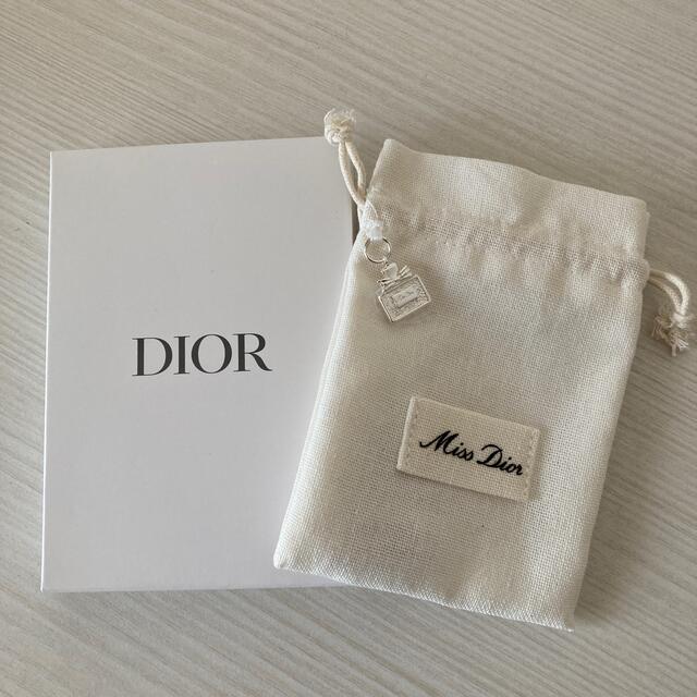 Dior - 【Dior】ノベルティ チャーム付き巾着ポーチ/ 新品未使用・箱