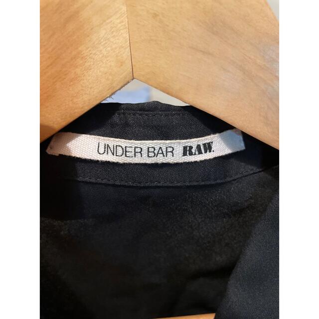 UNDER BAR RAW.(アンダーバーロウ)のブラウス　under bar raw. レディースのトップス(シャツ/ブラウス(半袖/袖なし))の商品写真