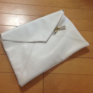 ホワイトクラッチ(クラッチバッグ)