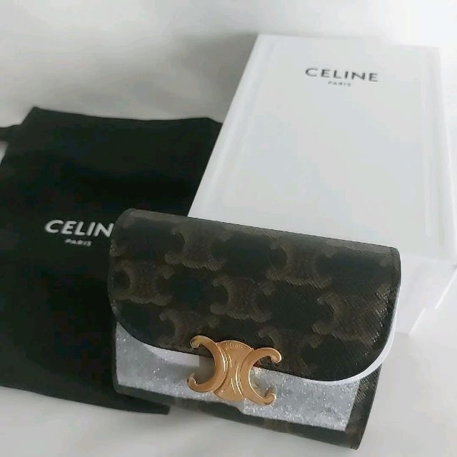 春夏新作モデル celine - CELINE　トリオンフキャンバス　ミニ財布 財布