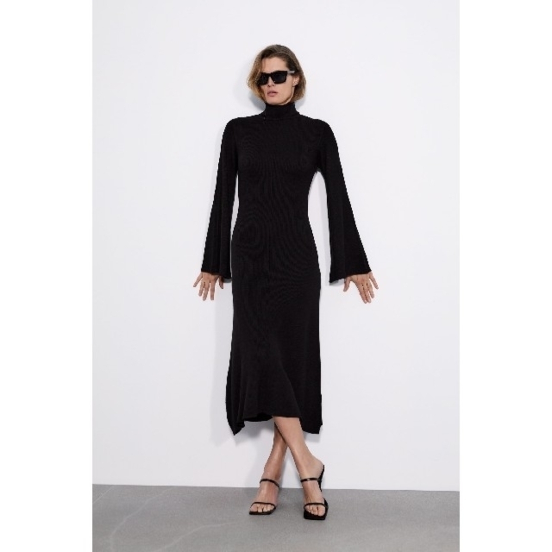 ZARA - ZARA ハイネックニットワンピース Sサイズ ブラックの ZARA - ZARA ハイネックニットワンピース Sサイズ ブラックの