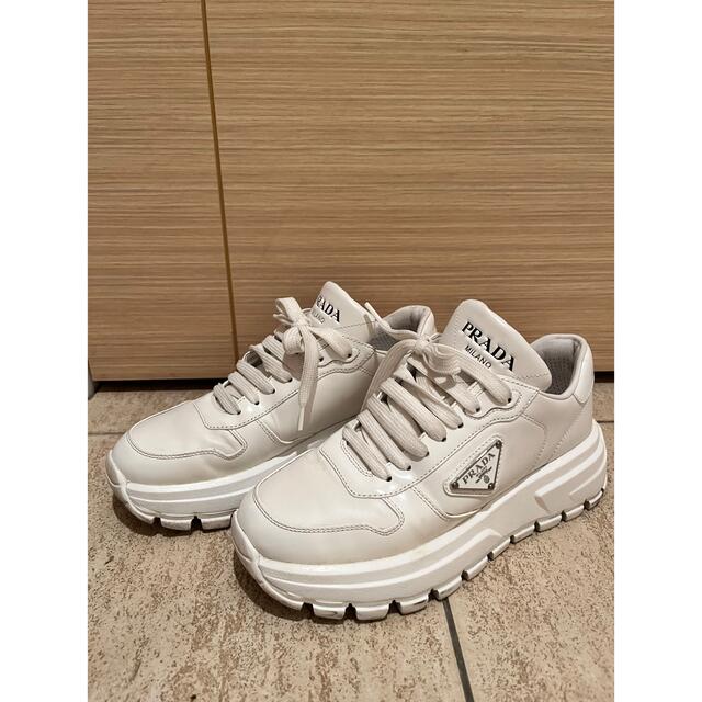 有名人芸能人】 PRADA - PRADA スニーカー スニーカー - hesnor.com