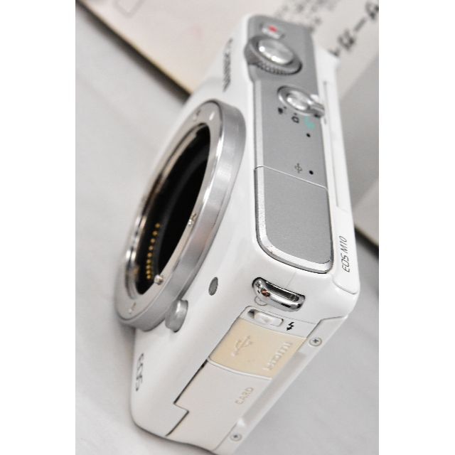 取扱説明書付き！ Canon ミラーレス一眼カメラ EOS M10 ボディ
