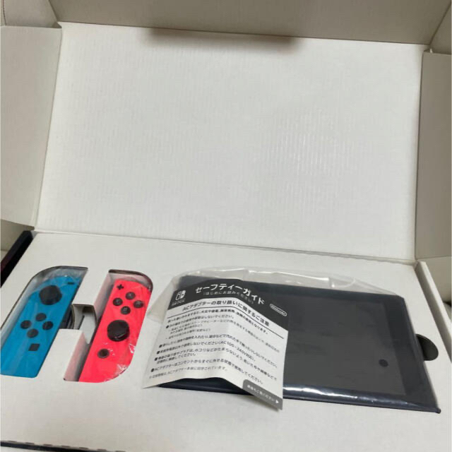 再値下げ中　美品　Nintendo Switch 本体　レッドブルー　送料込み