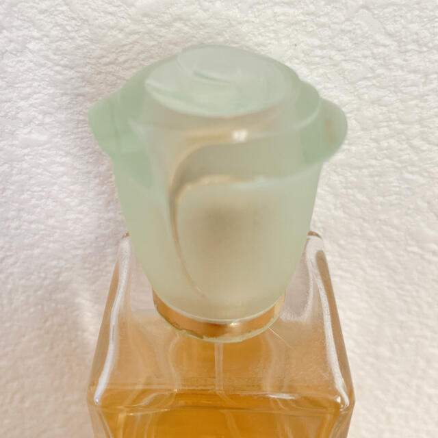 LAZY SUSAN(レイジースーザン)のLAZY SUSAN フローレ　オードトワレ コスメ/美容の香水(香水(女性用))の商品写真