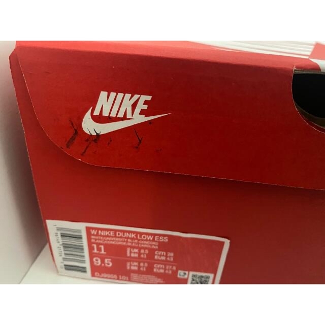 NIKE(ナイキ)の★希少品★ Nike Dunk Low　Reverse UNC　W28cm メンズの靴/シューズ(スニーカー)の商品写真