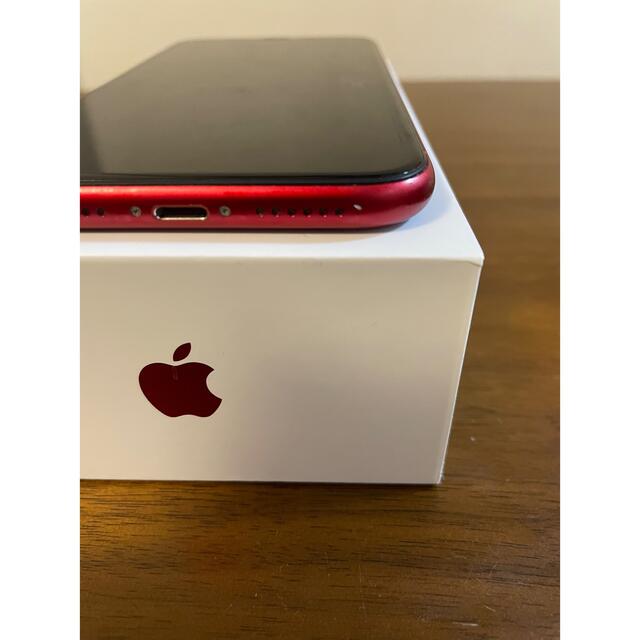 iPhone(アイフォーン)のiPhone XR 64GB  RED SIMフリー スマホ/家電/カメラのスマートフォン/携帯電話(スマートフォン本体)の商品写真