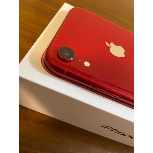 iPhone(アイフォーン)のiPhone XR 64GB  RED SIMフリー スマホ/家電/カメラのスマートフォン/携帯電話(スマートフォン本体)の商品写真