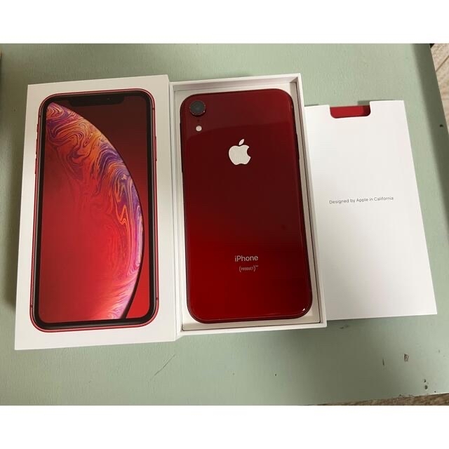 iPhone(アイフォーン)の3兄弟の父様専用　iPhone XR 128GB SIMフリー レッド スマホ/家電/カメラのスマートフォン/携帯電話(スマートフォン本体)の商品写真