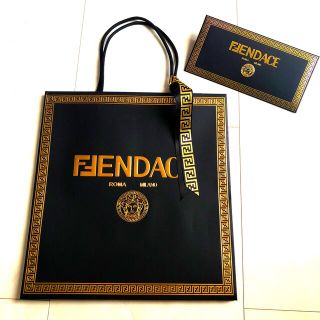 フェンディ(FENDI)のFENDI×VERSACE コラボショッパー紙袋　フェンダーチェ(ショップ袋)