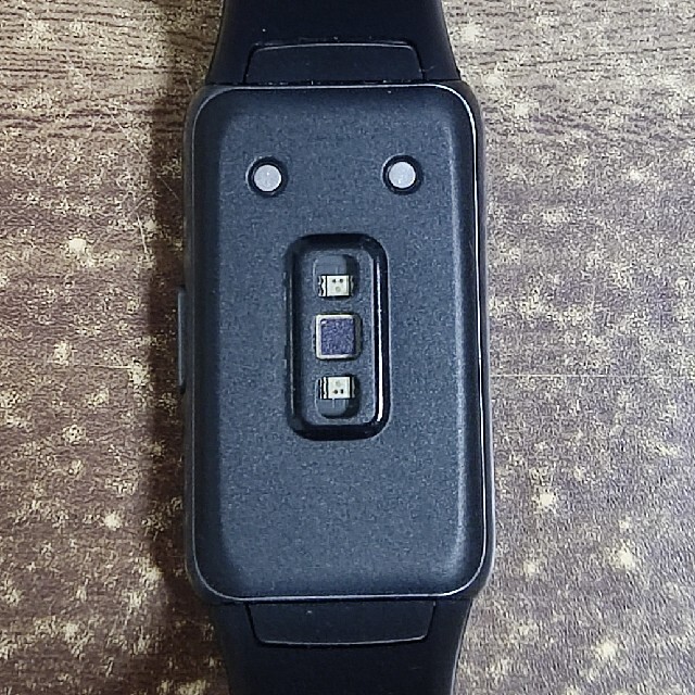 HUAWEI(ファーウェイ)のHUAWEI band 6 メンズの時計(腕時計(デジタル))の商品写真