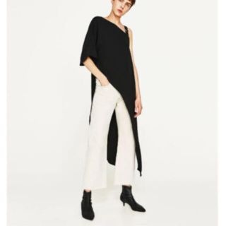 ザラ(ZARA)のzara アシンメトリートップス(カットソー(半袖/袖なし))