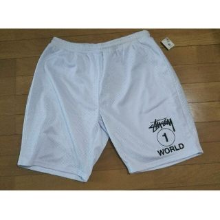 ステューシー(STUSSY)のショートパンツ(ショートパンツ)