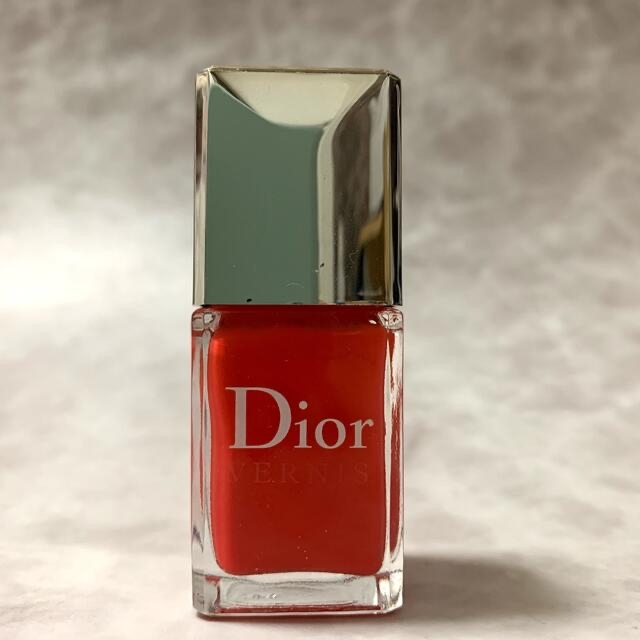 Dior(ディオール)のDior ヴェルニ 537 ネイルカラー ポリッシュ コスメ/美容のネイル(マニキュア)の商品写真