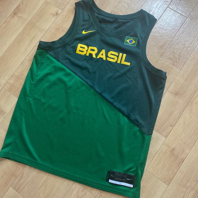 NIKE(ナイキ)のNIKEブラジルユニフォームXL メンズのトップス(タンクトップ)の商品写真