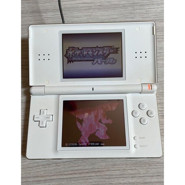 ほぼ新品 ニンテンドーDS Lite 本体 クリスタルホワイト GBAソフト対応