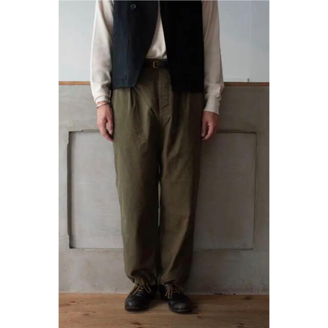 日本製新品 COMOLI - outil ウティ PANTALON LIMOGES タックミリタリー