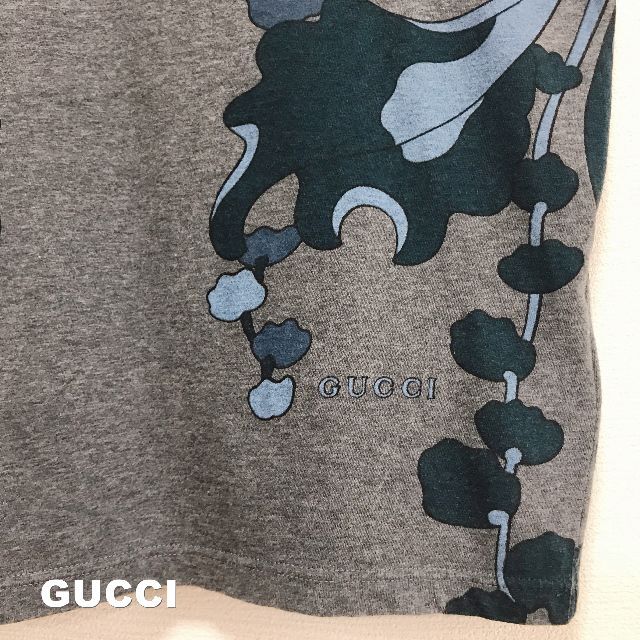 Gucci(グッチ)の【GUCCI】グッチ 刺繍ブランドロゴ グレーグラン総柄 Tシャツ メンズのトップス(Tシャツ/カットソー(半袖/袖なし))の商品写真