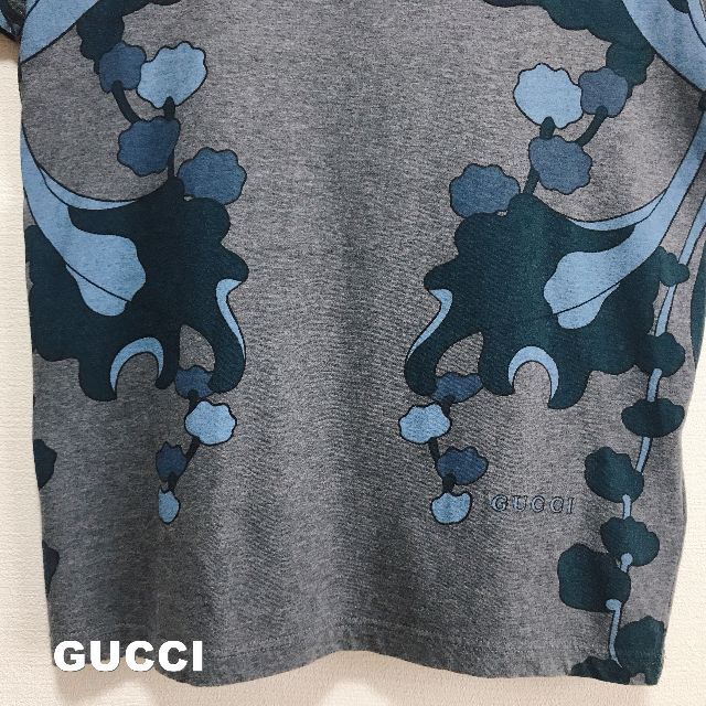 Gucci(グッチ)の【GUCCI】グッチ 刺繍ブランドロゴ グレーグラン総柄 Tシャツ メンズのトップス(Tシャツ/カットソー(半袖/袖なし))の商品写真