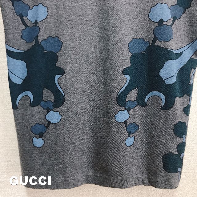 Gucci(グッチ)の【GUCCI】グッチ 刺繍ブランドロゴ グレーグラン総柄 Tシャツ メンズのトップス(Tシャツ/カットソー(半袖/袖なし))の商品写真