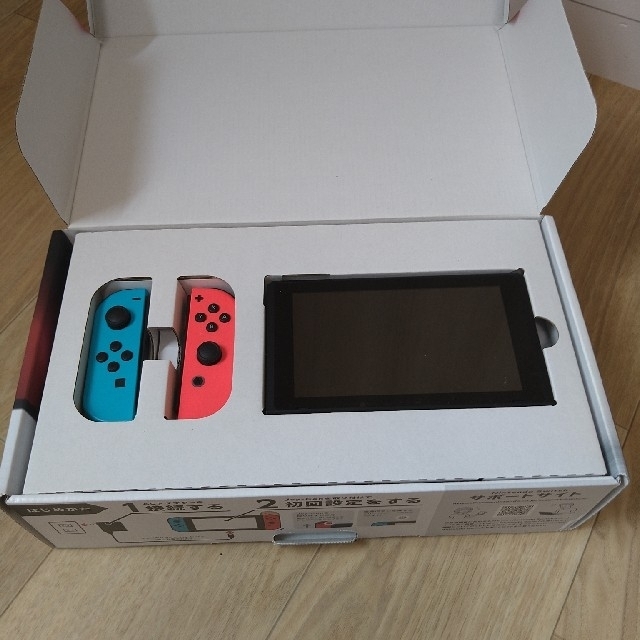 Nintendo　Switch　ネオン