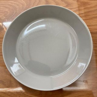 イッタラ(iittala)のイッタラ ティーマ プレート 21cm パールグレー (食器)