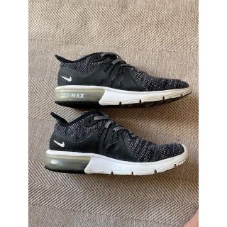 ナイキ(NIKE)のNIKE◆AIR MAX SEQUENT 3/エアマックスシークエント/グレー(スニーカー)