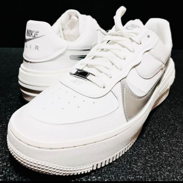 NIKE AIR FORCE 1 '07 メンズ24cm/レディース24.5cmレディース24_5cm