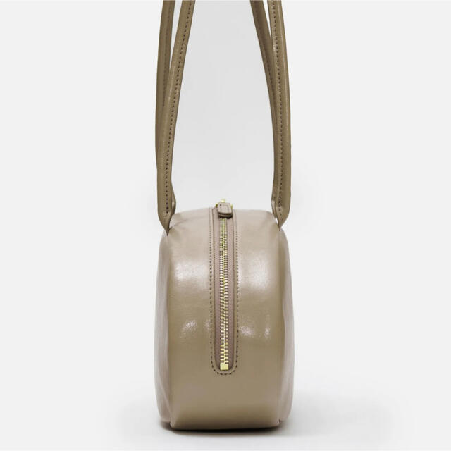 Jil Sander(ジルサンダー)のROH SEOUL / Pebble Medium Shoulder bag ○ レディースのバッグ(ハンドバッグ)の商品写真