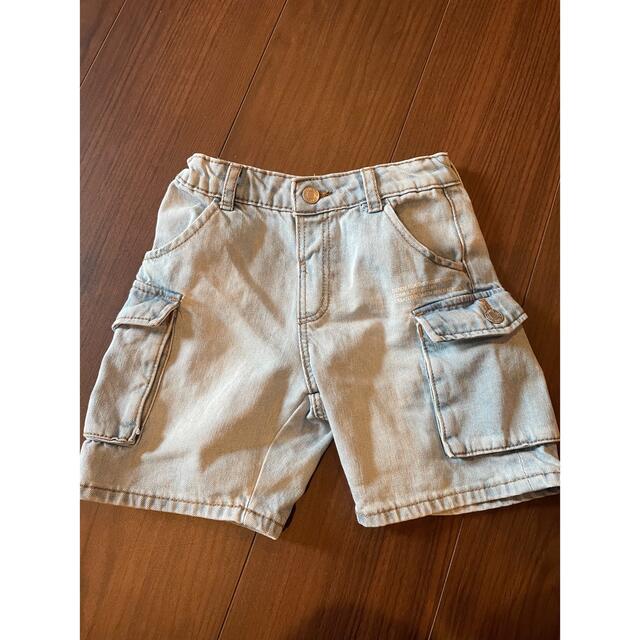 ZARA KIDS(ザラキッズ)のZARAザラショートパンツザラキッズハーフパンツザラサイズ98 キッズ/ベビー/マタニティのキッズ服男の子用(90cm~)(パンツ/スパッツ)の商品写真