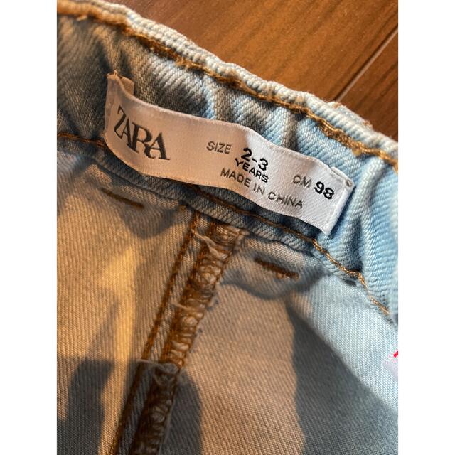 ZARA KIDS(ザラキッズ)のZARAザラショートパンツザラキッズハーフパンツザラサイズ98 キッズ/ベビー/マタニティのキッズ服男の子用(90cm~)(パンツ/スパッツ)の商品写真