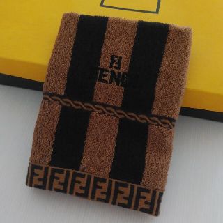 フェンディ(FENDI)の新品未使用　FENDIタオル(ハンドタオル)(タオル/バス用品)