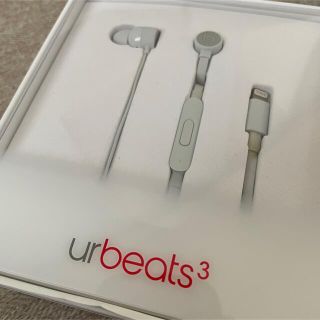 ビーツ(Beats)のbeats イヤホン　ジャンク品(ヘッドフォン/イヤフォン)