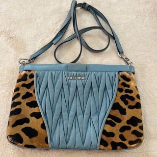 ミュウミュウ(miumiu)の最終値下げ　miumiu ショルダーバッグ　梅田阪急限定商品(ショルダーバッグ)