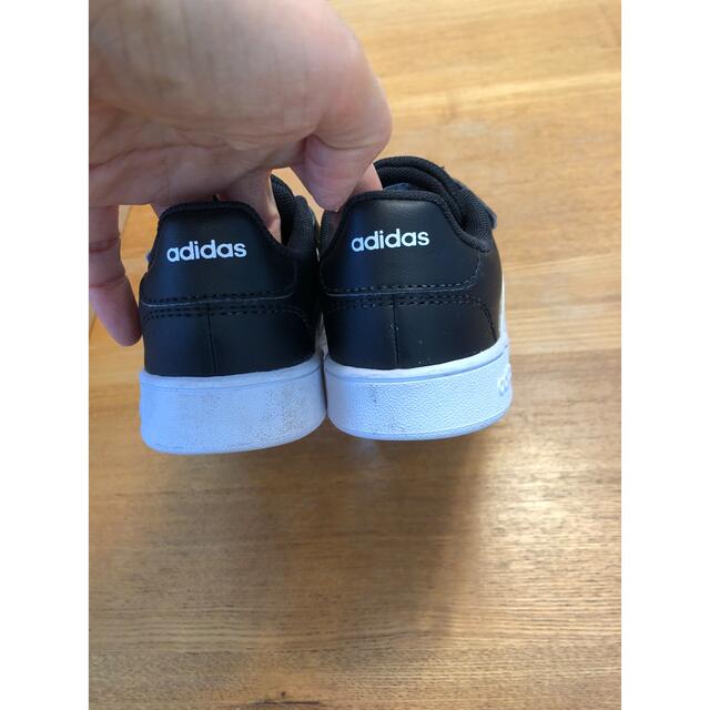 adidas(アディダス)のadidas アディダス スニーカー　16cm キッズ/ベビー/マタニティのキッズ靴/シューズ(15cm~)(スニーカー)の商品写真