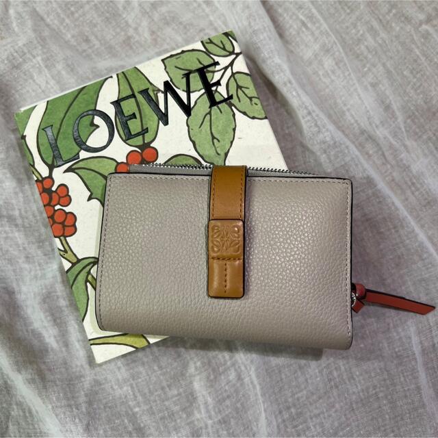 LOEWE(ロエベ)のロエベ財布 レディースのファッション小物(財布)の商品写真