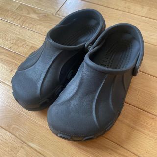 クロックス(crocs)のクロックス サンダル 黒 25.5 cm 〜 26.5 cm(サンダル)