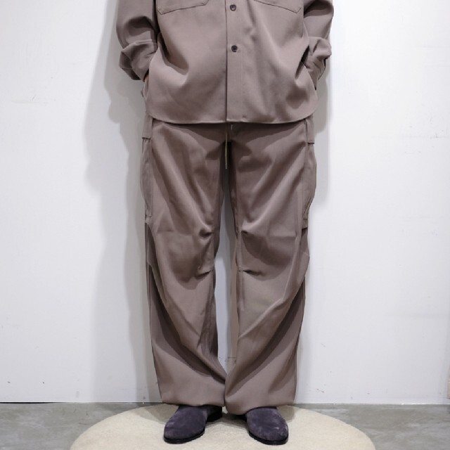 AURALEE(オーラリー)のAURALEE woolmax gabardine fatigue pants メンズのパンツ(ワークパンツ/カーゴパンツ)の商品写真