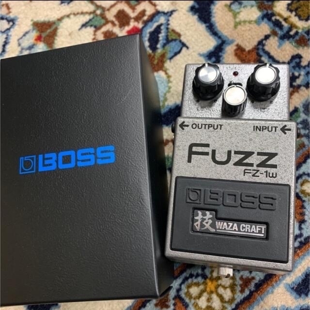 BOSS(ボス)のBOSS FZ-1w 技waza craft ファズ fuzz 新品同等 楽器のギター(エフェクター)の商品写真